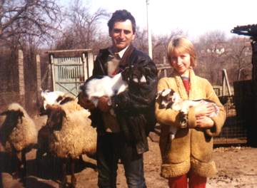 Ирен с мужем Бояном и со своими козлятами