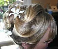 http://newwoman.ru/pic29/wedding_hairdress_45.jpg