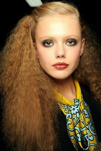 http://newwoman.ru/pic34/210212_hairdresses_star_037.jpg