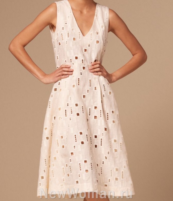 белое летнее платье с перфорацией